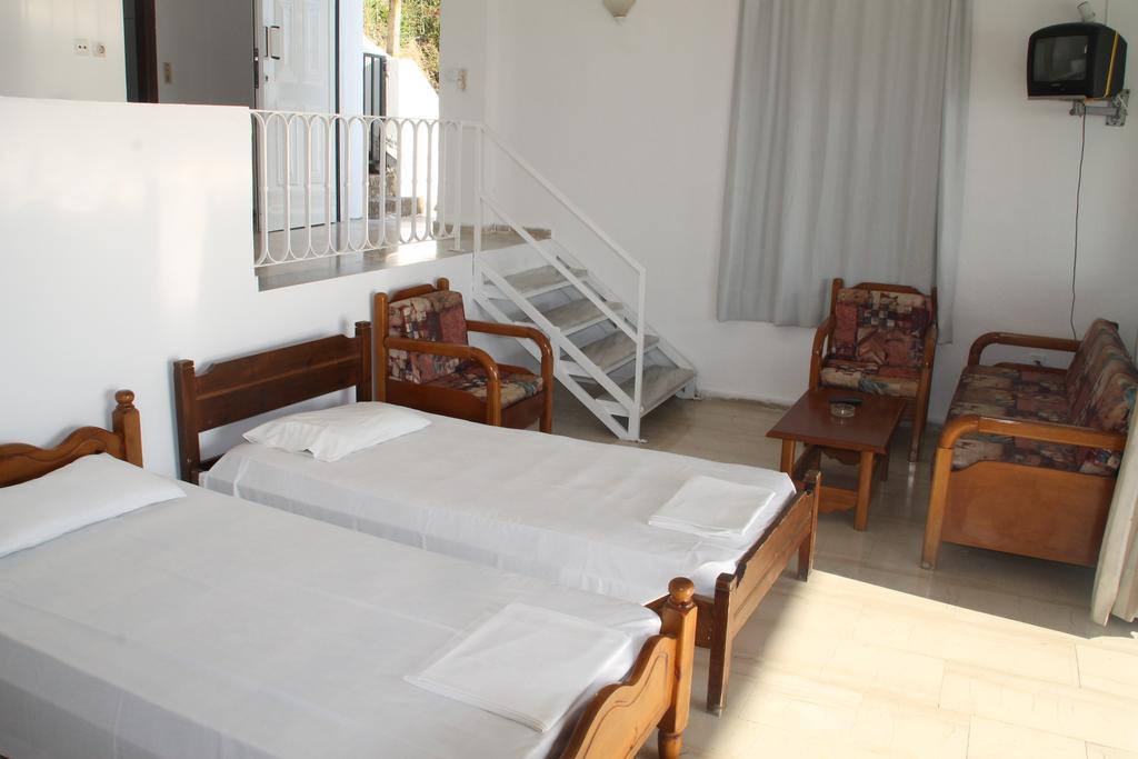 Litharia Apartments Benitses  Phòng bức ảnh